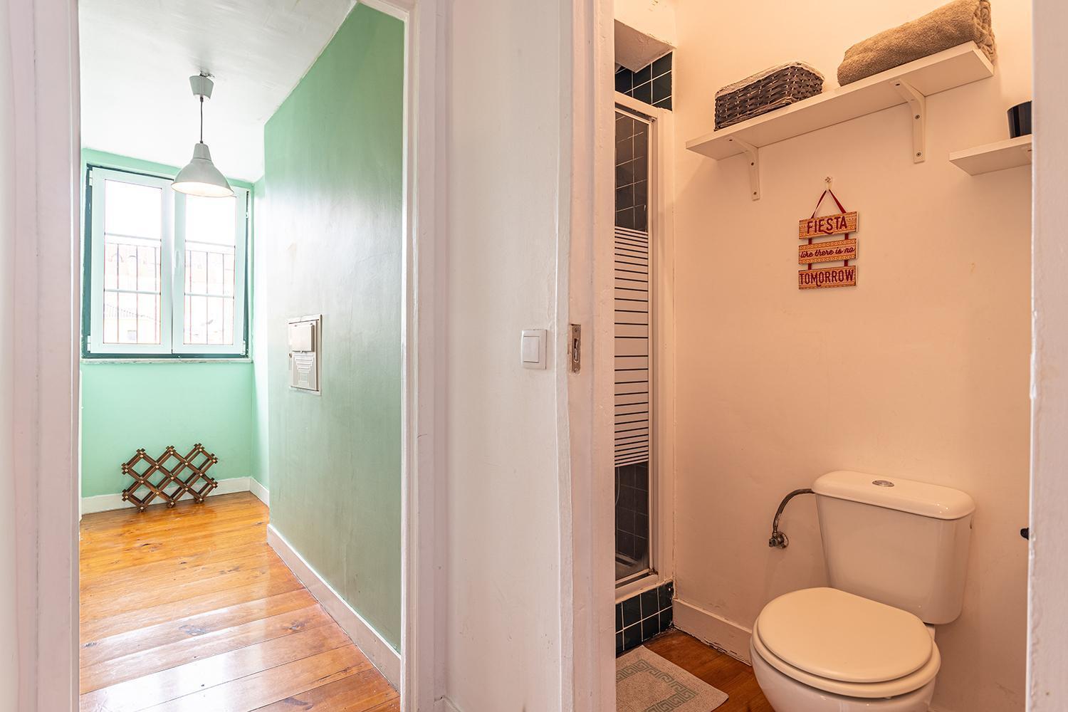 Third Floor Apartment At Graca Neighbourhood Lisboa Exteriör bild